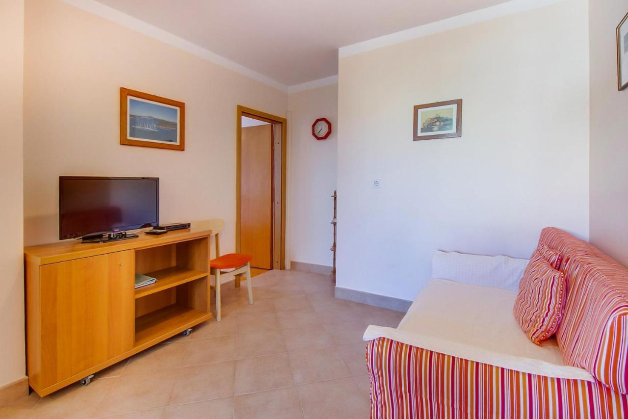 Apartments With A Parking Space Mali Lošinj Kültér fotó